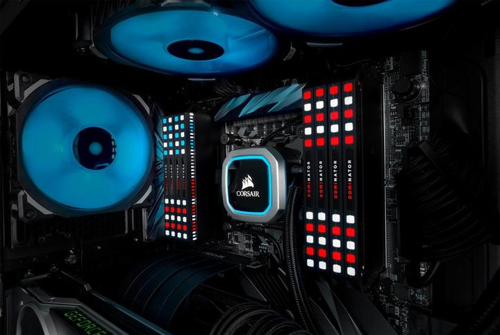 Actual product image Corsair Dominator Platinum RGB (2 x 16GB, 3466 MHz, DDR4-RAM, DIMM)