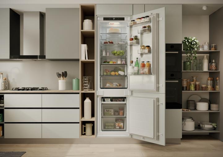 Produktbild Candy Fresco CNBQT3519EW, Einbaukühlschrank, 284 L, E (284 l)
