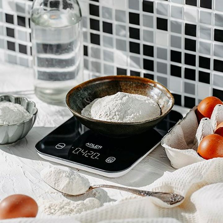 Produktbild Adler Kitchen Scale | AD 3181b | Graduation 1 g | Display type LED | Black
