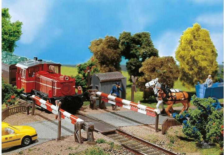 Actual product image Faller Restricted railway crossing