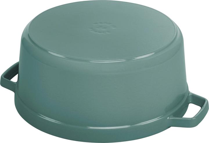 Actual product image Staub Cocotte 28 cm, round, eucalyptus, cast iron 6.7l (28 cm, Casserole + Stewpot, Cast iron)