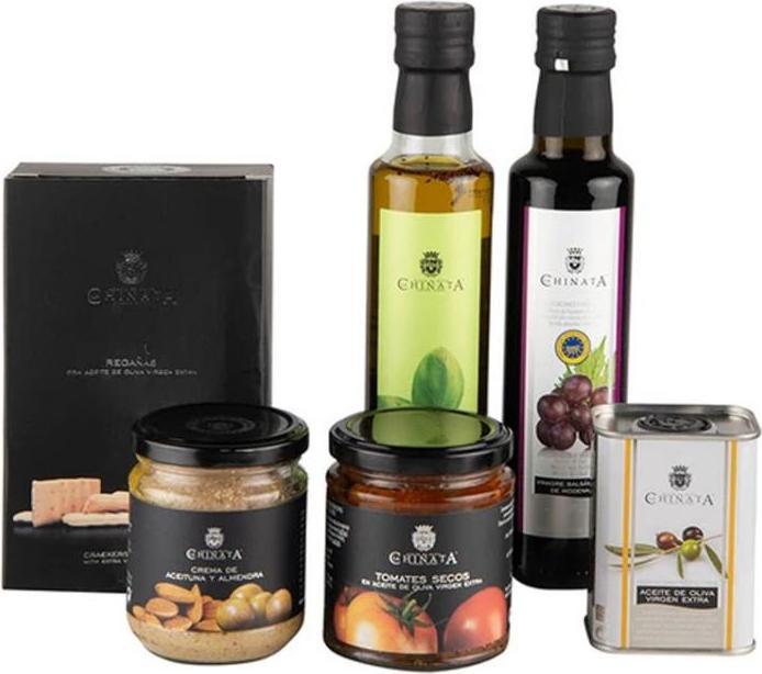 Actual product image TOP Gourmet gift basket olive oil and antipasti