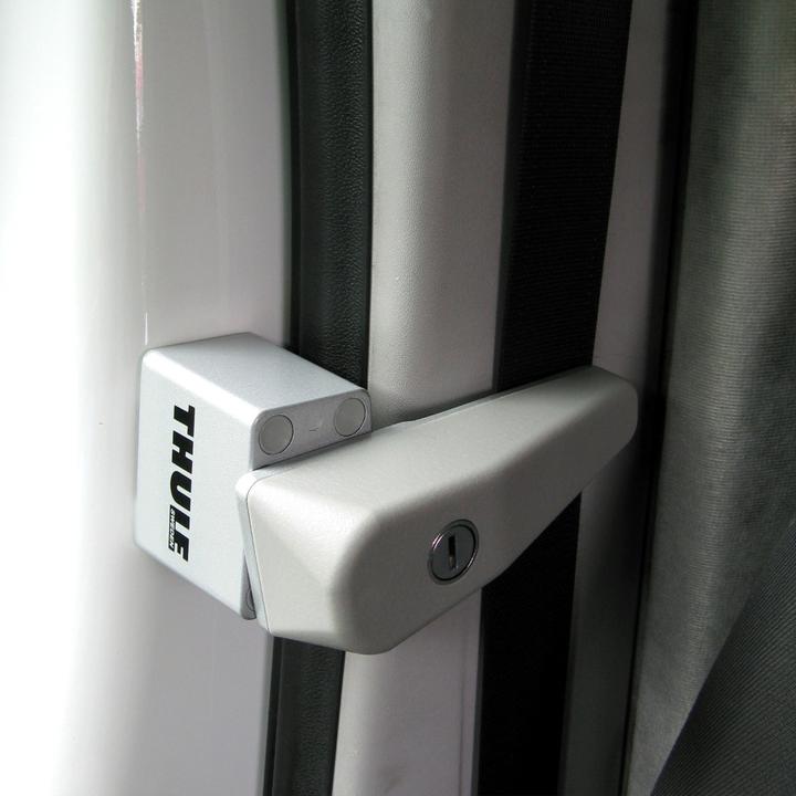 Image du produit Thule Cab Lock DucatoJumper, Boxer (Blanc, Gris)