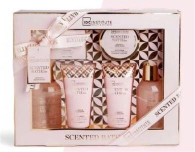 Image du produit Aquarius 2024 Rose Fragrance Set With 200ml Bath Gel, 100ml Hand Cream, Scrub, And Soap