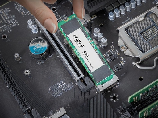 Actual product image Crucial E100 (1000 GB, M.2 2280)