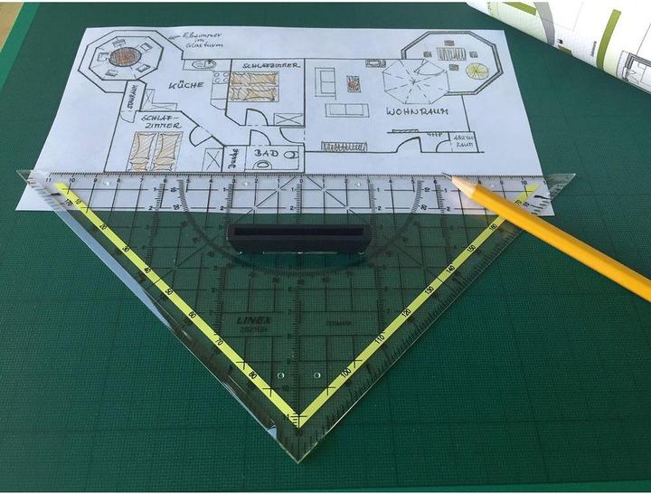 Actual product image Linex Geometry triangle (22.50 cm, Plastic)