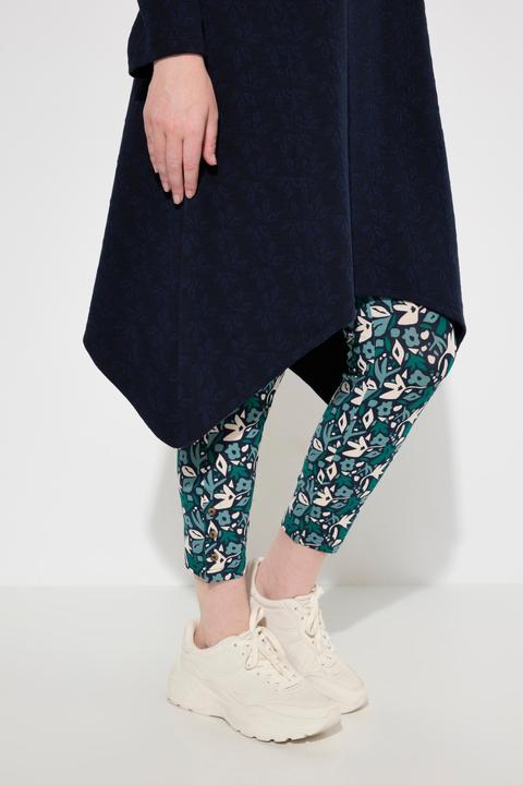 Image du produit Ulla Popken Robe en molleton de coton bio, col montant et manches longues, motif feuilles (42, 44)