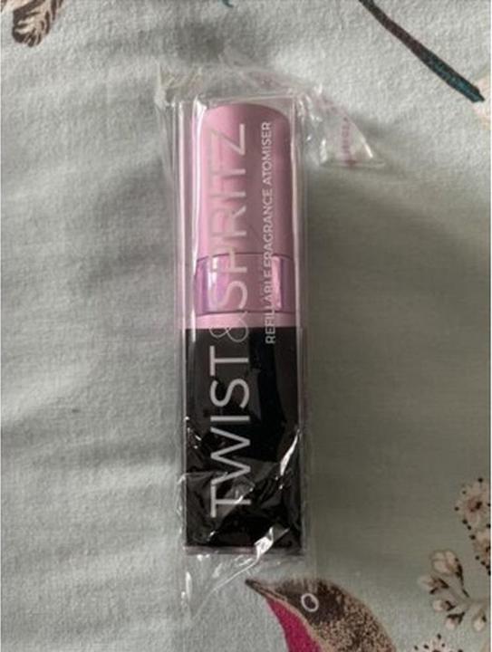 Actual product image Twist & Spritz Perfume Atomizer 8ml Pink (Eau de parfum, 8 ml)