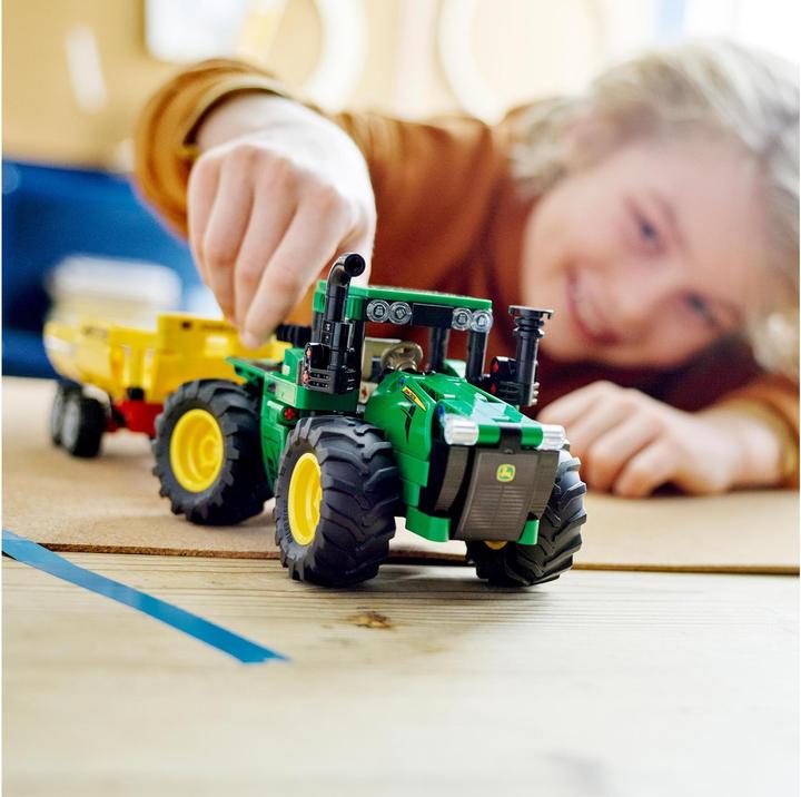 Produktbild LEGO John Deere 9620R 4WD Tractor (42136, LEGO Technic)
