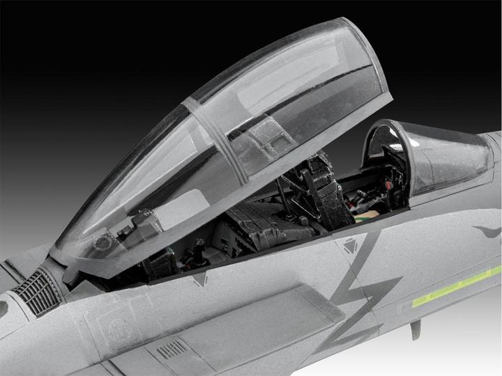 Actual product image Revell F-15E Strike Eagle