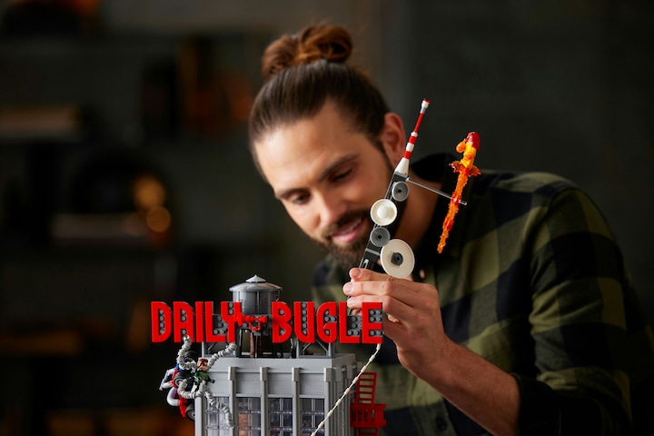 Actual product image LEGO Daily Bugle (76178, LEGO Marvel, LEGO Rare Sets)