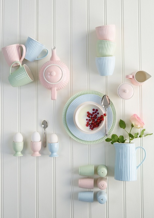 Produktbild Greengate Alice Tasse mit Untertasse pale green 8,5 cm (1 x)