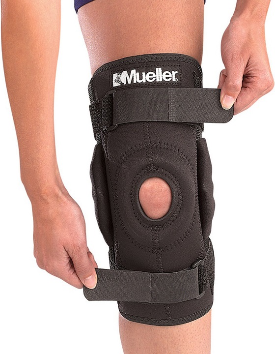 Produktbild Mueller Kniestütze mit Gelenk (XL)