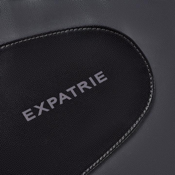 Actual product image Expatrié Schultertasche Lina