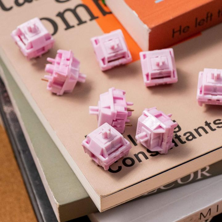 Actual product image Akko Stellar Rose Switches, linear, 45 pieces