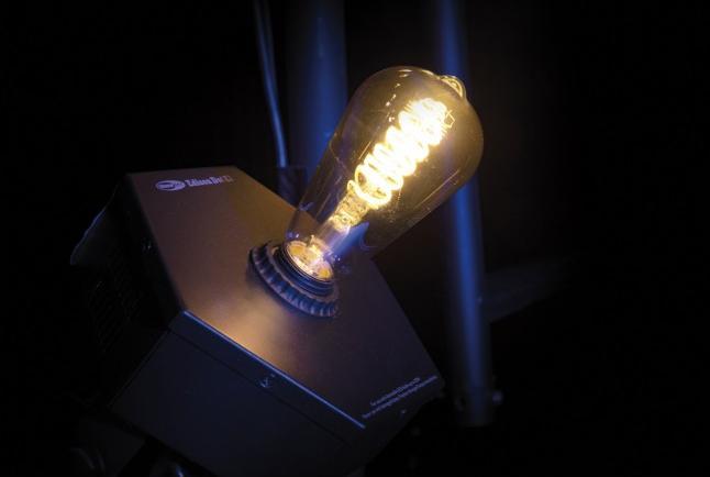 Produktbild Showtec Edison Dot E1 DMX LED dimmer with E27 Socket (8 W, E27)