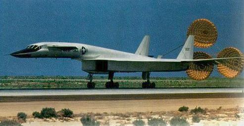 Immagine prodotto Italeri XB-70 Valkyrie