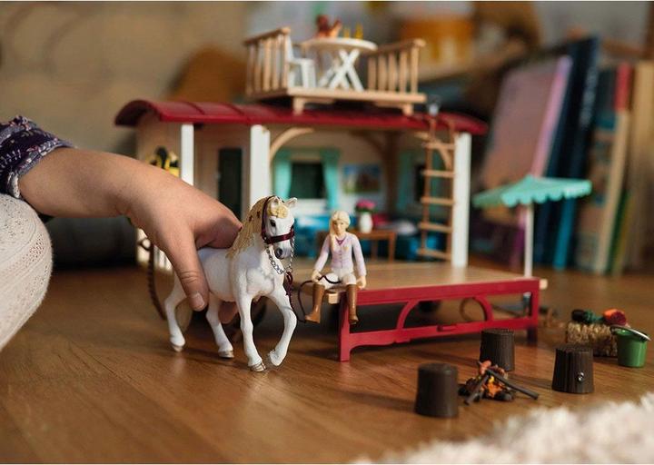 Actual product image Schleich Caravan for secret club