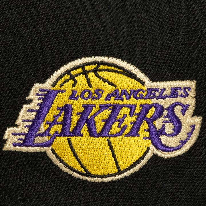 Immagine prodotto Mitchell & Ness Snapback Cap Cream Script Los Angeles Lakers (Taglia unica)
