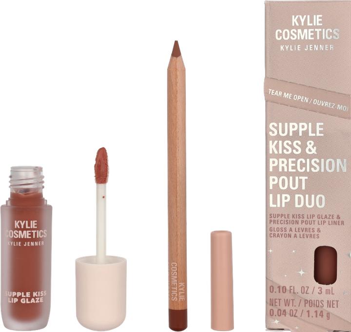 Kylie Jenner Kiss & Precision