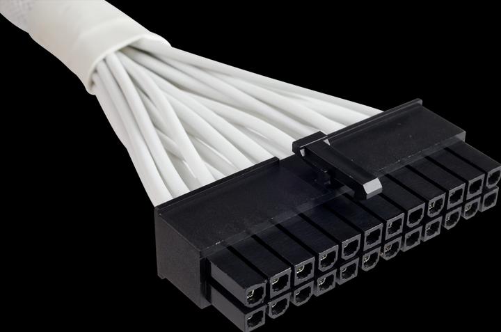 Immagine prodotto Corsair RM750x Bianco *2018* RM750x Bianco *2018* (750 W)
