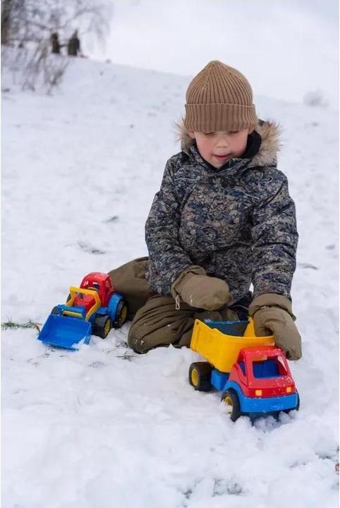 Actual product image dantoy Tractor with front loader
