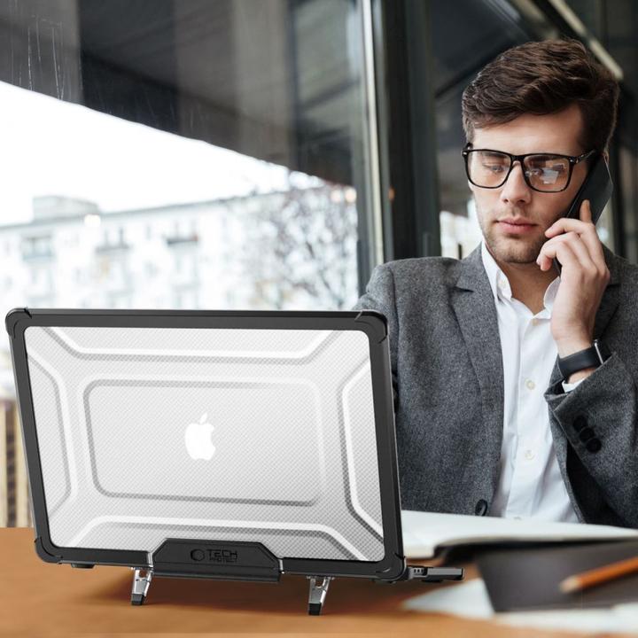 Produktbild Tech-Protect SmartShell Pro case for MacBook Air 13 2023-2025 M2 / M3 / M4 - transparent and black (13", Apple)