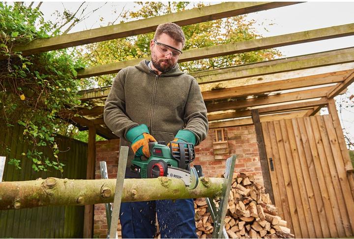 Actual product image Bosch Home & Garden Universal Chain (Battery chain saw)