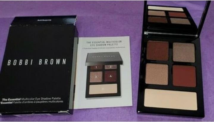 Image du produit Bobbi Brown Essential Multicolor Eye Shadow Palette Navy Twilight (Merlot)