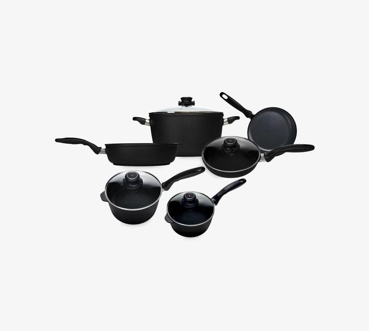 Image du produit Swiss Diamond Set de 10 poêles CLASSIC XD Noir (28 cm, Ensemble de casseroles et de poêles de cuisson, Aluminium)