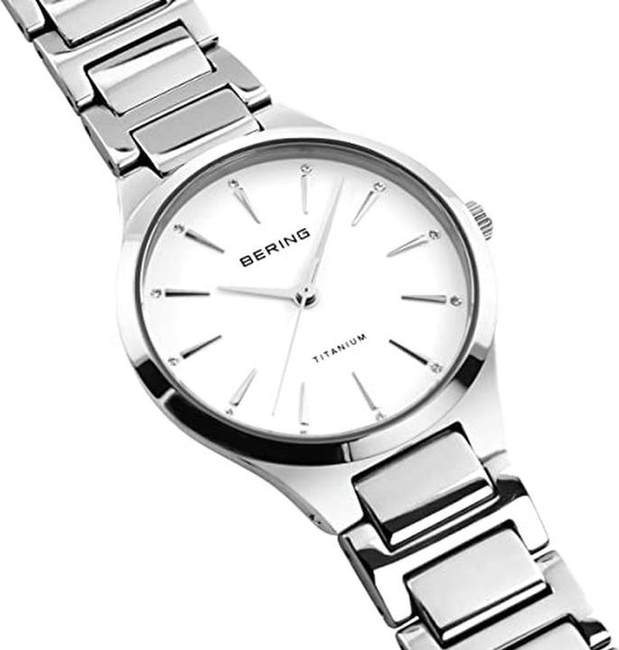 Image du produit Bering Titane (Montre analogique, 30 mm)