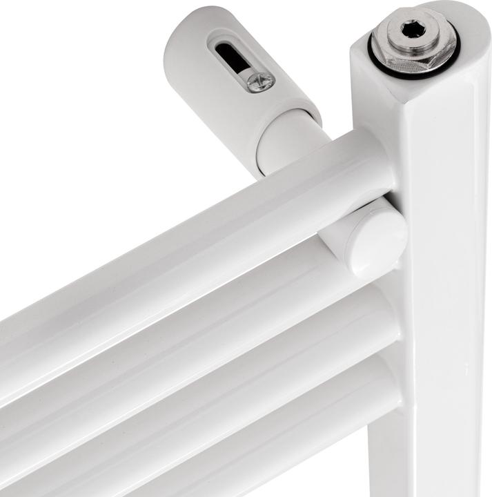 Actual product image Adler LED Electric Bathroom Radiator | AD 7824 | Radiator | 600 W | White | IP24 (600 W)