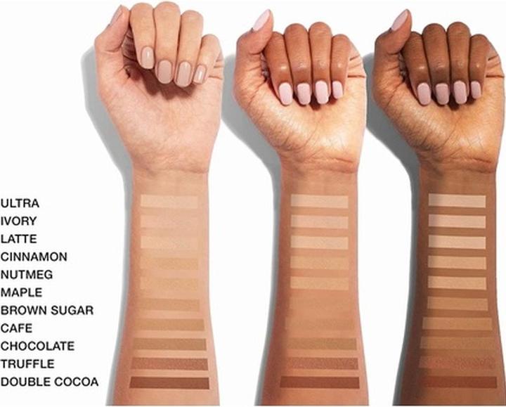 Actual product image Bellapierre Cosmetics Complexion - Compact Mineral Foundation SPF15 Nutmeg