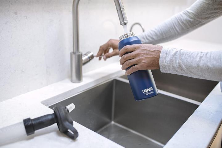 Actual product image Camelbak Eddy+ Stainless Steel Vacuum Insulated Filtered by Lifestraw Water Bottle - Navy - 32oz/1 L (1 l)