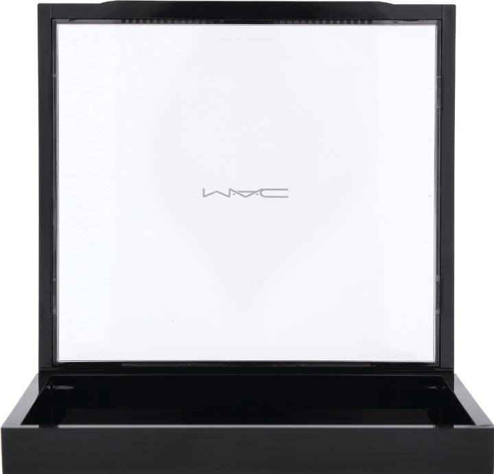 Actual product image MAC Cosmetics Pro Palette Medium Compact