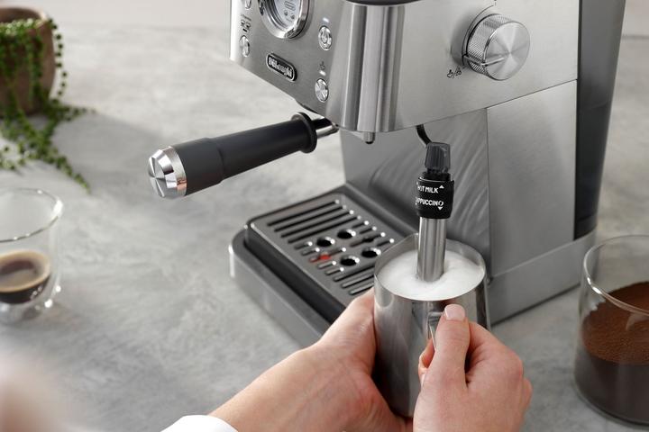 Actual product image De'Longhi Linea Classic
