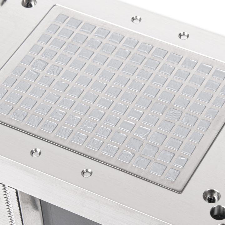 Produktbild Silverstone SST-XE02-4677 - Xenon 2U small form factor server / workstation CPU cooler for Intel LGA (118 mm)