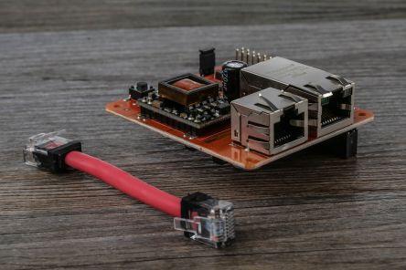 Produktbild RS PRO 897-7141 - Power over Ethernet (PoE) Switch HAT für Raspberry Pi