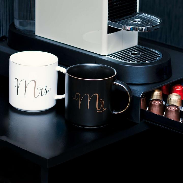 Actual product image Intirilife Coffee mug with gold rim and Mrs Wedding inscription (300 ml, 1 x)