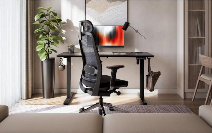 Image du produit Mark Adler Leader 7.3 Schwarz 140 cm elektrischer Schreibtisch