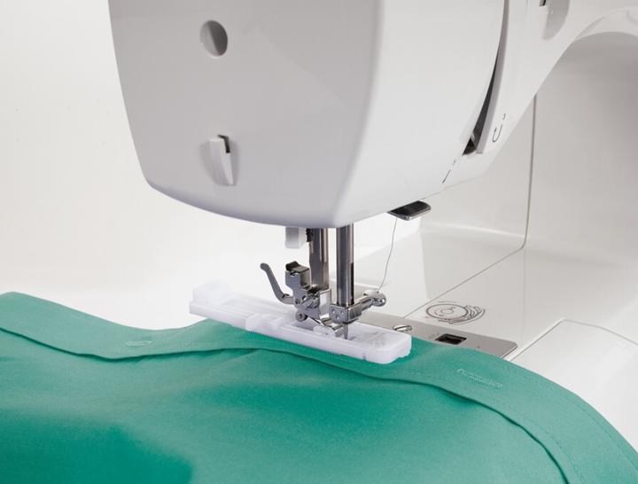 Actual product image Singer Talent 3321