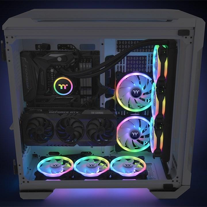 Actual product image Thermaltake Swafan 12 RGB 3-pack (120 mm, 3 x)