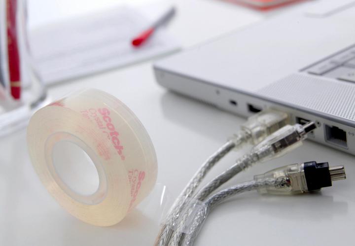 Actual product image Scotch Crystal adhesive tape (19 mm)