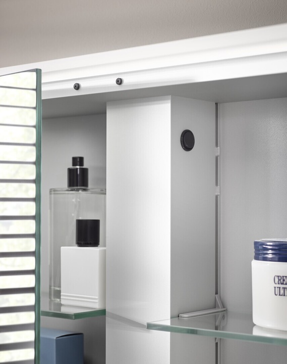 Produktbild Emco pure 2 Classic LED Lichtspiegelschrank mit Aufsatzleuchte, 3 Türen, 1400x711x153mm, 979705506