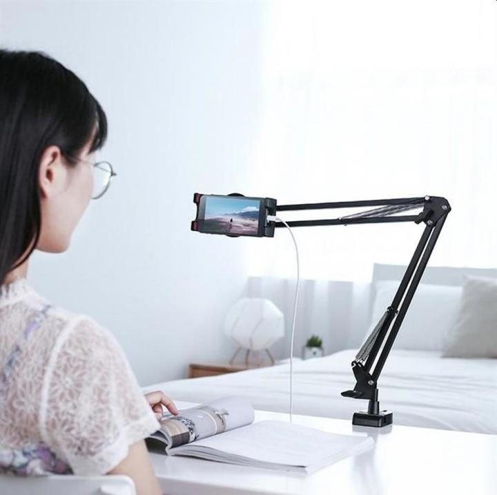Actual product image Ugreen Universal mount