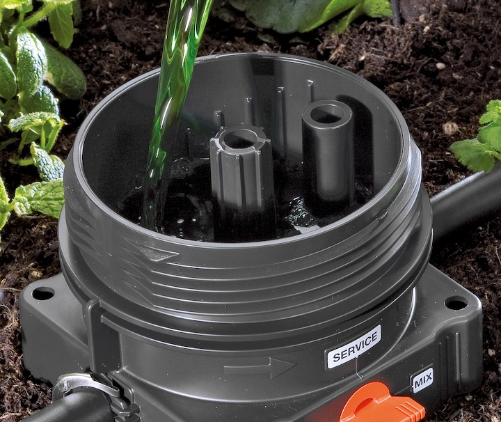Actual product image Gardena Fertiliser mixing device