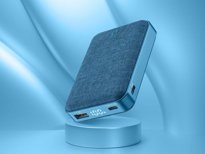 Produktbild Cellularline Powerbank 10.000mAh blau Glam 20W blau PBGLAM10000PDB (10000 mAh, 20 W)