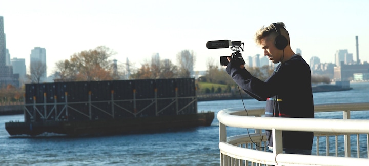 Actual product image Zoom F1-Sp (Handheld, DSLR audio recorder, Video audio recorder)
