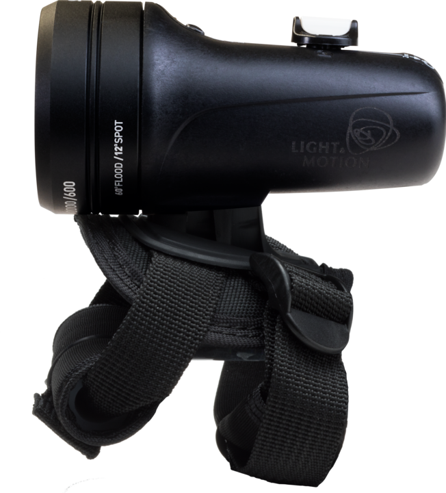 Actual product image Light & Motion Sola Dive 2000 S/F