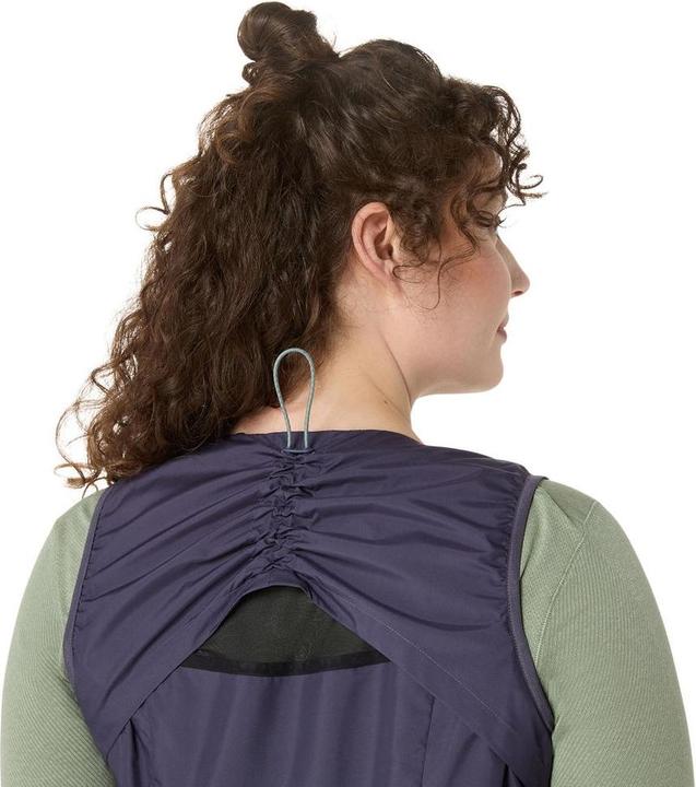 Actual product image ASICS Performance Nagino Run Padded Gilet Lady (XS)